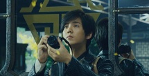 上《新闻联播》正襟危坐略呆滞 2015-06-01 近日，一段王思聪2011年时出现在《新闻联播》里的视频被扒出。
